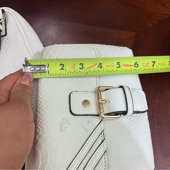 Tote Carry Vegan Leather Backpack
Crocodile Skin - Picture 3 of 16